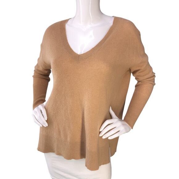 Halogen Sweater Womens S 100% Cashmere Camel V-Neck Long Sleeve - Picture 1 of 14